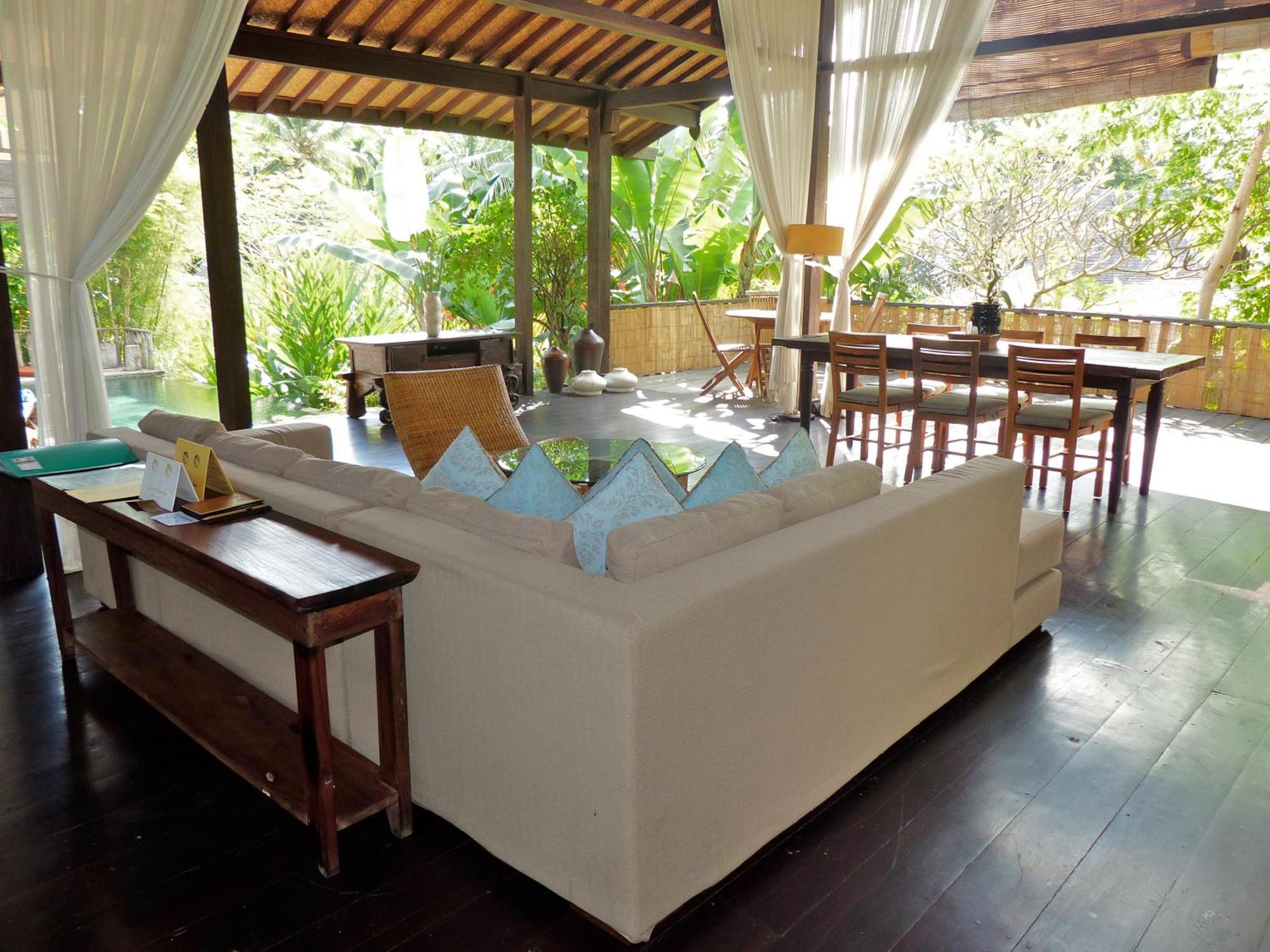 Surya Kembar Villas Ubud  Luaran gambar